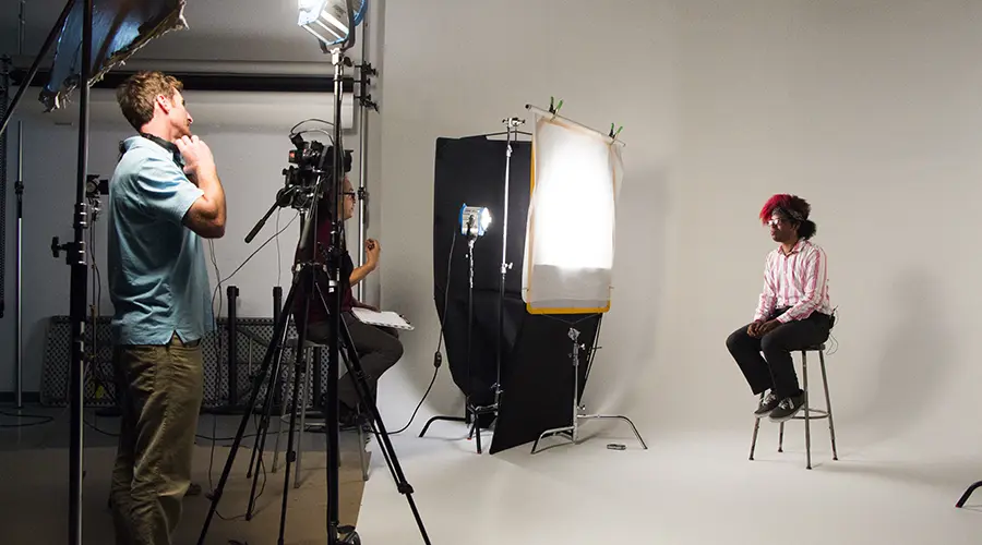 Students working in the Lighting Studio