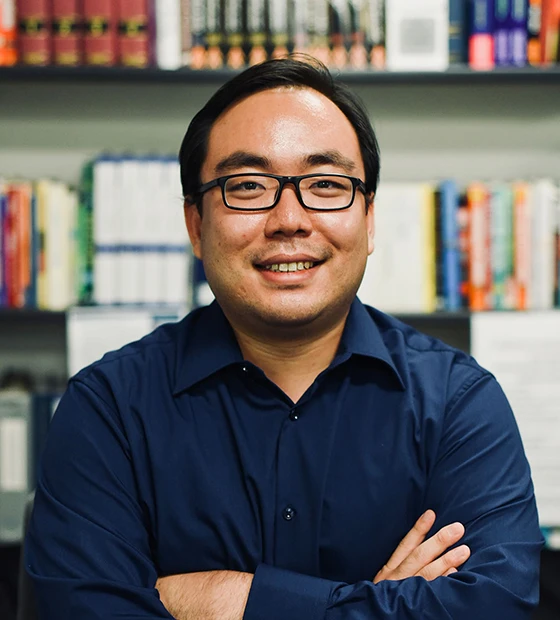 Portrait of Edward Kang