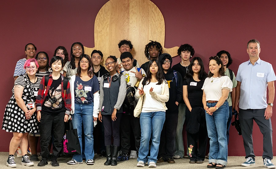 Snap Lens Students on a field trip