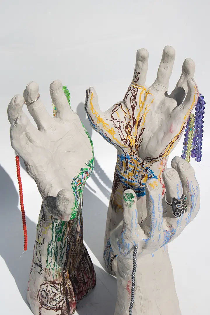 Summer of Art Ceramics Exhibition 2024 - statue of hands for jewelry