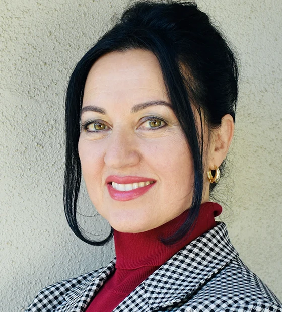 Portrait of Mitra Rajabi