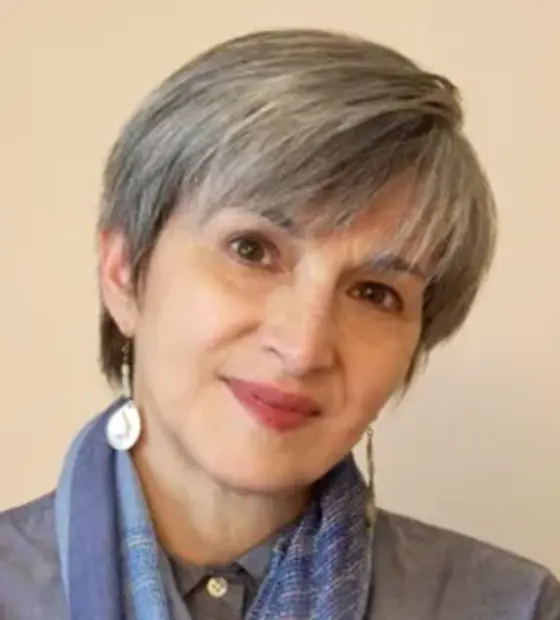 Portrait of Lila Quintero Weaver